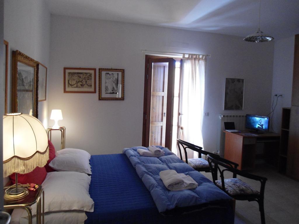 Bed & Breakfast Rosa Spina Controguerra