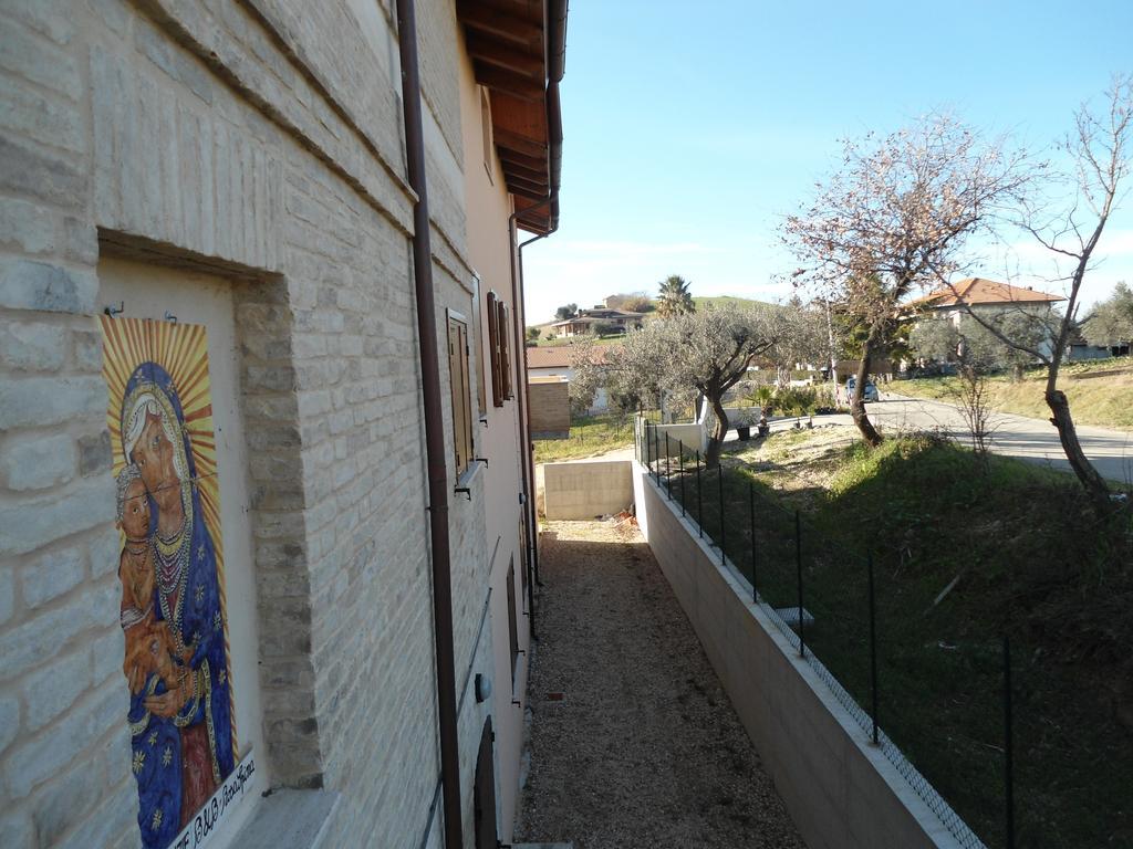 Rosa Spina Bed & Breakfast *