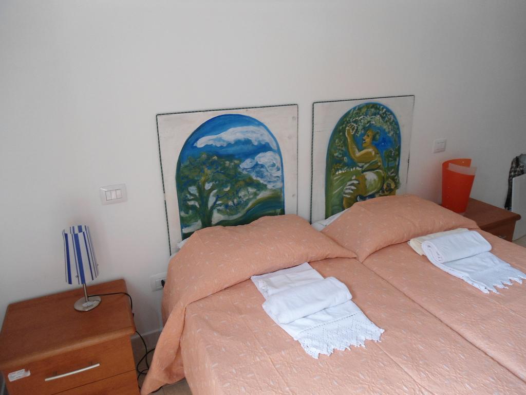 Rosa Spina Bed & Breakfast *